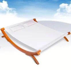 Lit De Jardin Avec Oreillers Tissu Blanc Et Bois Massif Vera -Le Coin Jardin lit de jardin avec oreillers tissu blanc et bois massif vera 8718475505730 387983